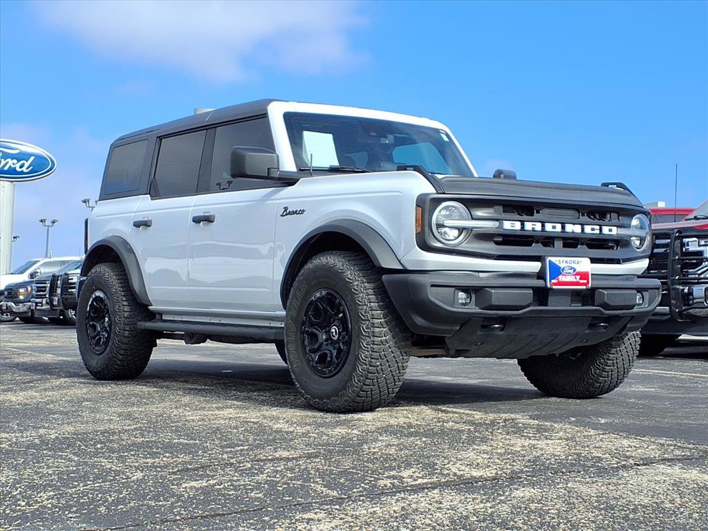 Used 2023 Ford Bronco Big Bend image 3