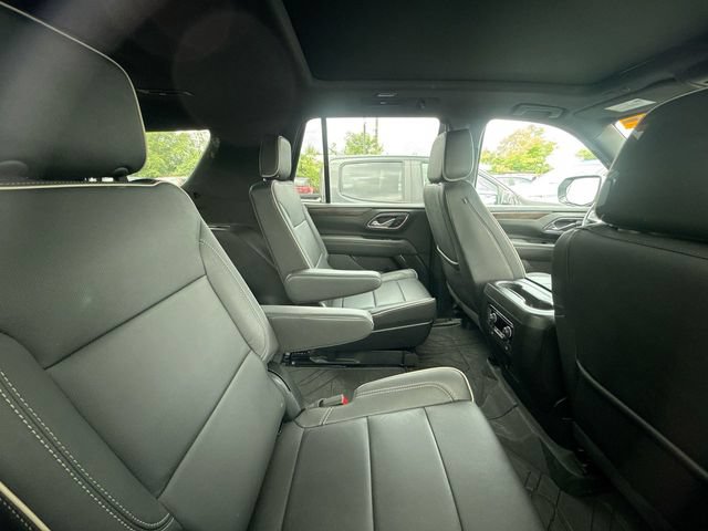 Used 2024 Chevrolet Tahoe Premier w/ Premium Package AWD/4WD image 22