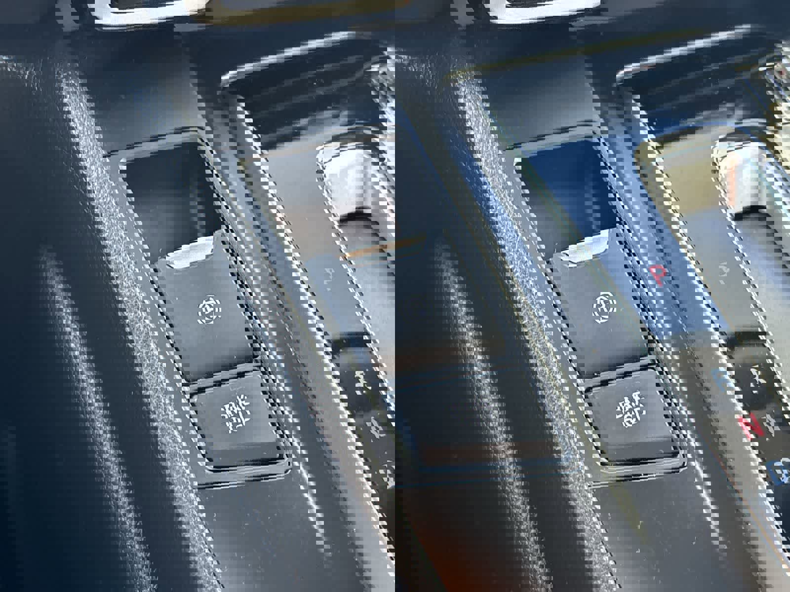 Used 2018 Honda CR-V Touring image 25