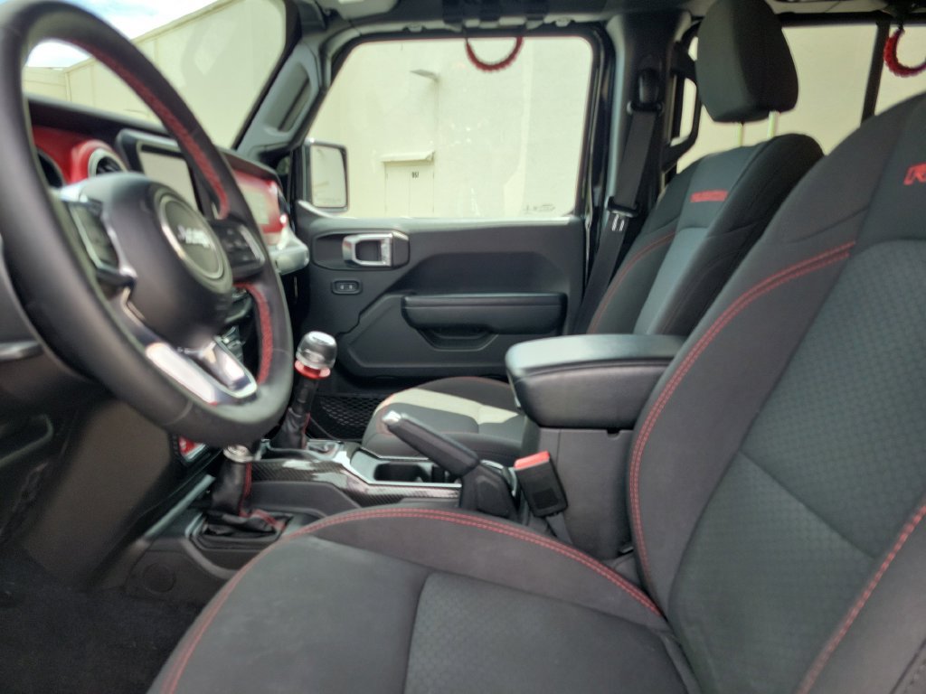 Used 2023 Jeep Gladiator Rubicon AWD/4WD image 25