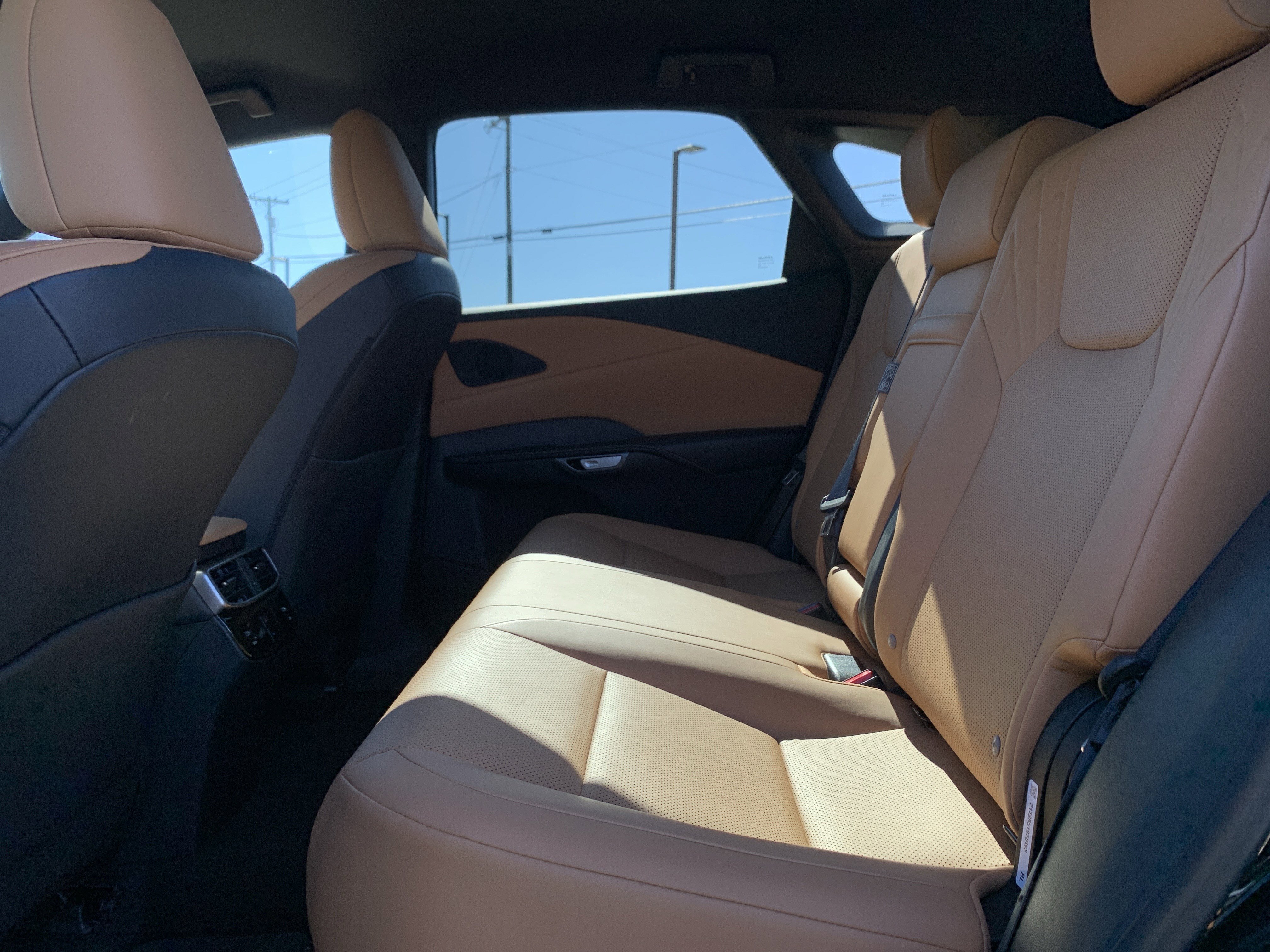 Certified 2025 Lexus RX 350 FWD image 32