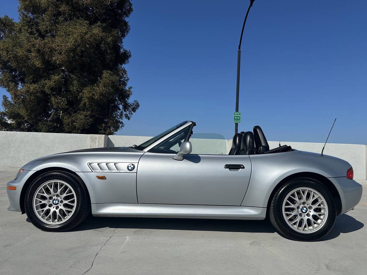 Used 1999 BMW Z3 2.8 image 16