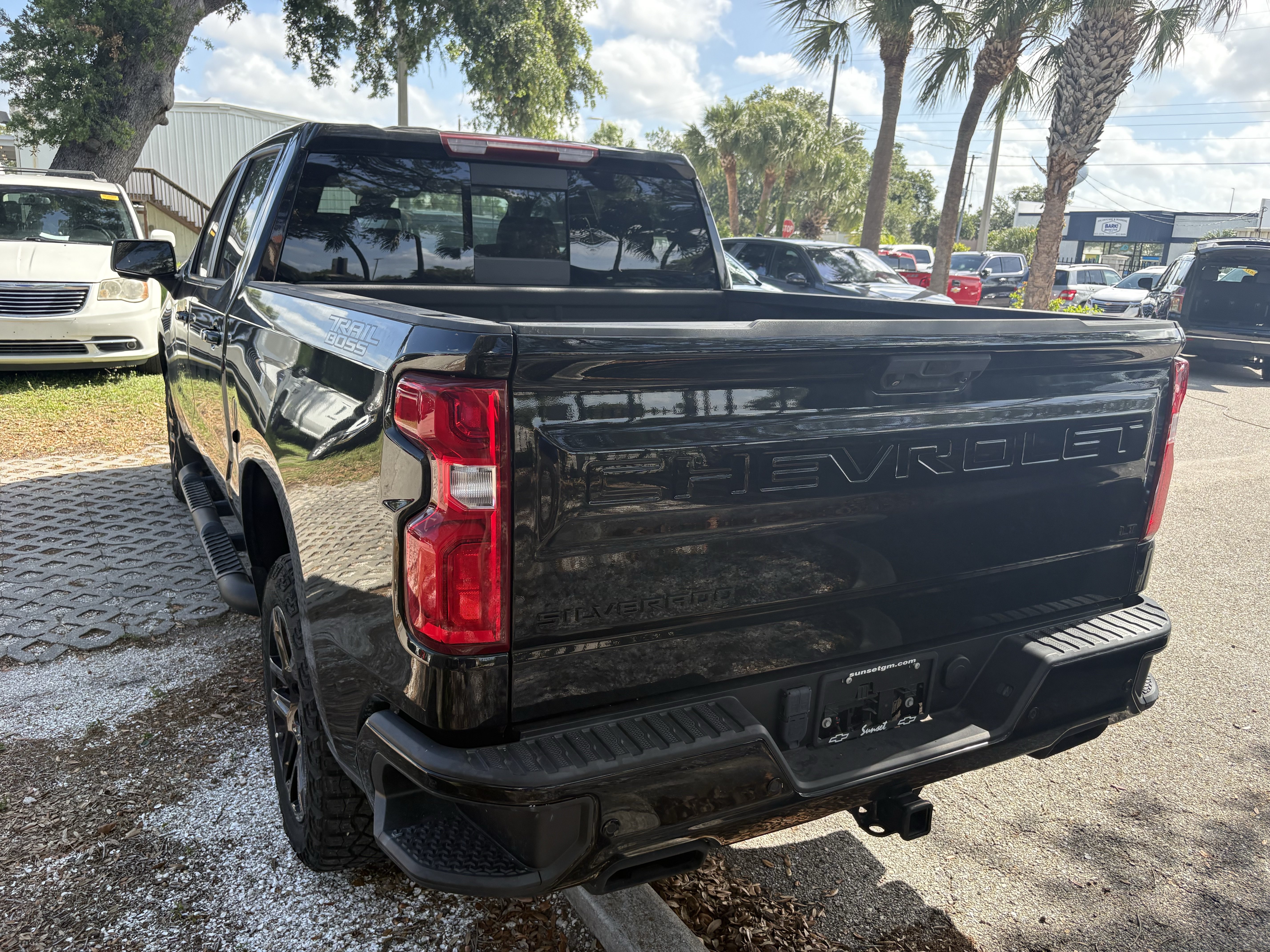 Certified 2023 Chevrolet Silverado 1500 LT Trail Boss w/ LT Trail Boss Premium Package AWD/4WD image 5