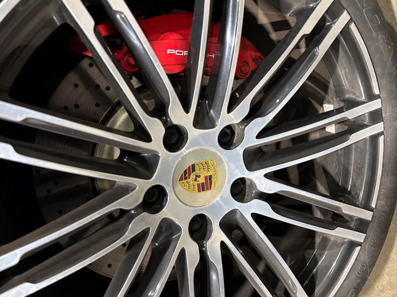 Used 2015 Porsche 911 4 Coupe image 43