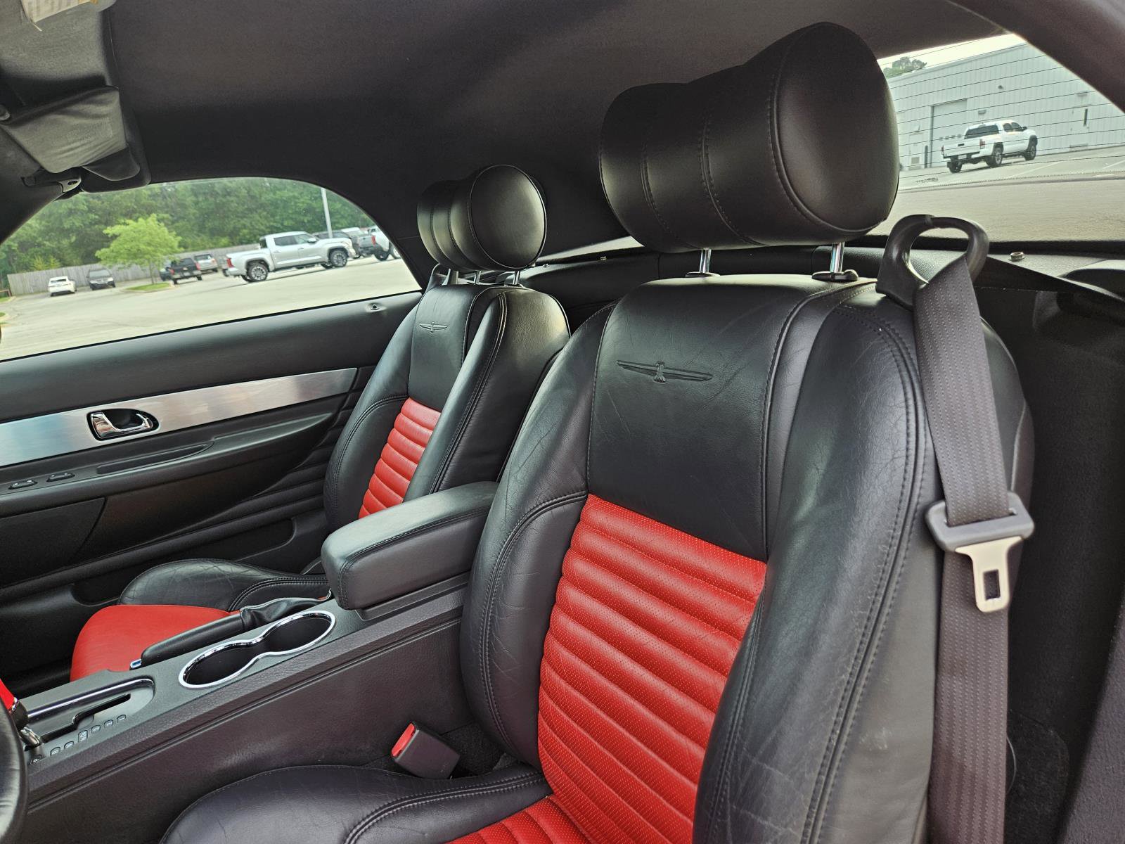 Used 2002 Ford Thunderbird RWD image 11