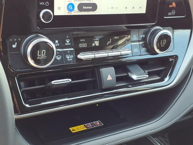 Used 2026 Toyota Highlander XLE AWD/4WD image 28