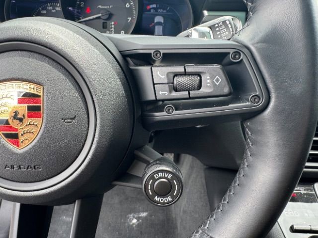 Used 2024 Porsche Macan Turbo image 22