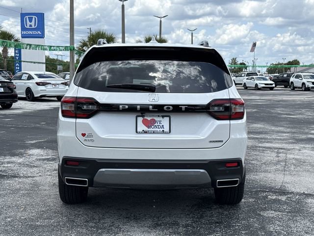 New 2026 Honda Pilot Touring image 8