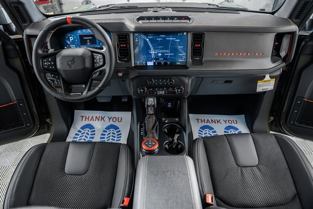 New 2025 Ford Bronco Outer Banks w/ Sasquatch Package image 26