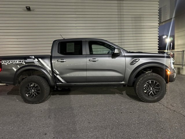 Used 2025 Ford Ranger Raptor image 2