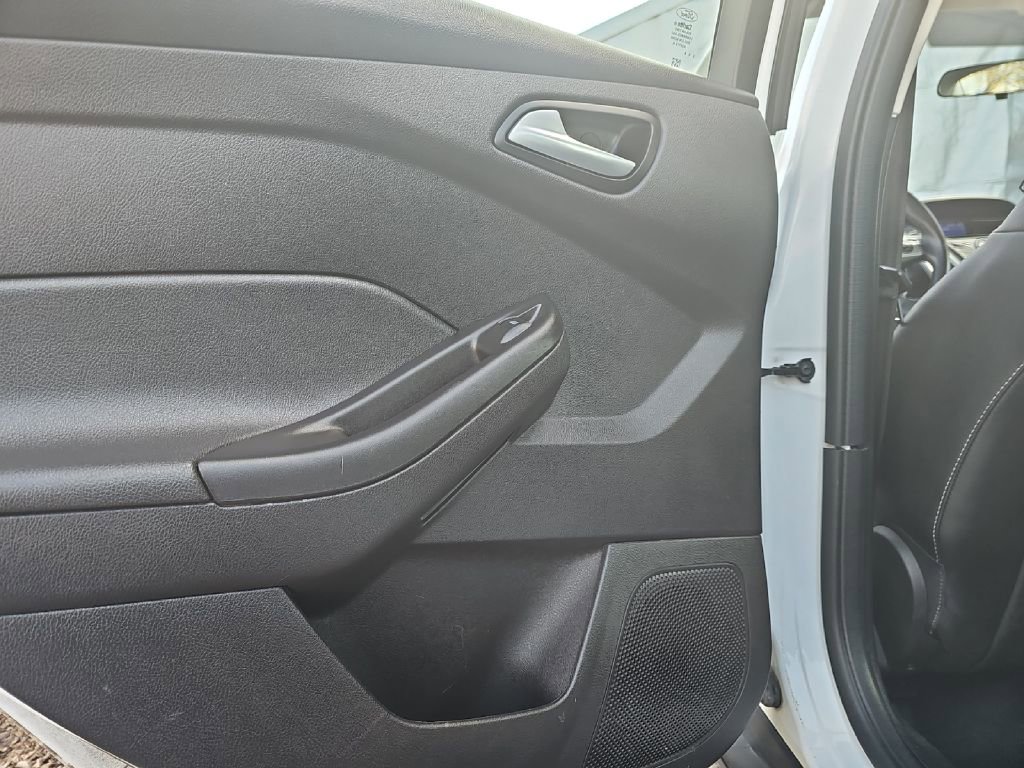 Used 2013 Ford Focus SE image 21