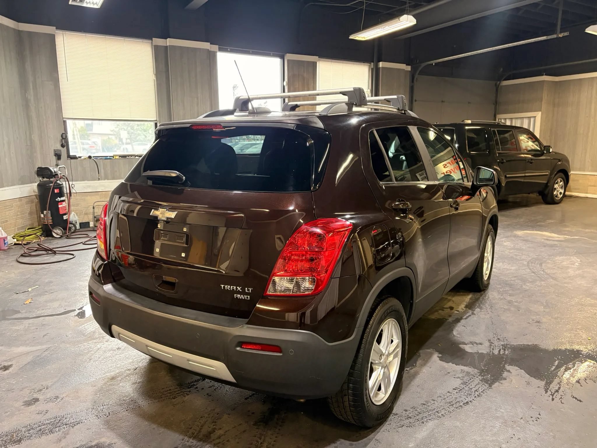 Used 2015 Chevrolet Trax LT w/ LT Plus Package AWD/4WD image 6