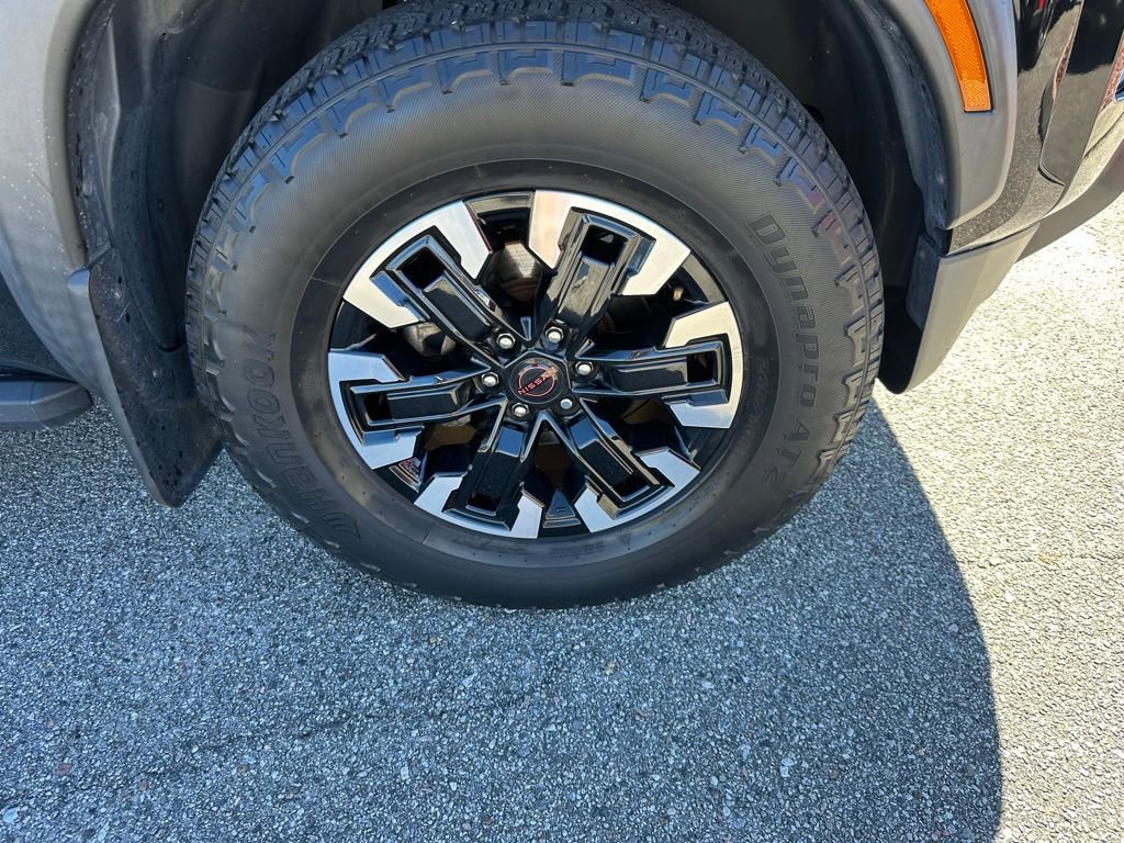 Used 2022 Nissan Frontier Pro-X image 4