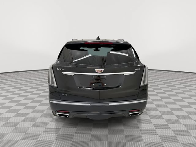 Certified 2026 Cadillac XT5 Sportv w/ LPO, Floor Liner Package AWD/4WD image 9