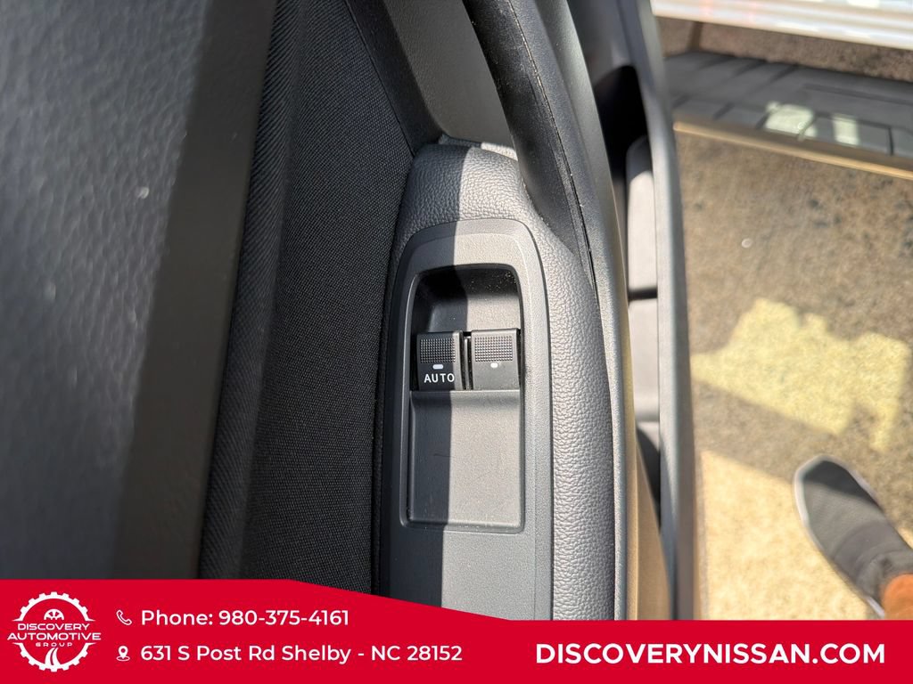 Used 2019 Ford Ranger XL w/ Equipment Group 101A Mid RWD image 12