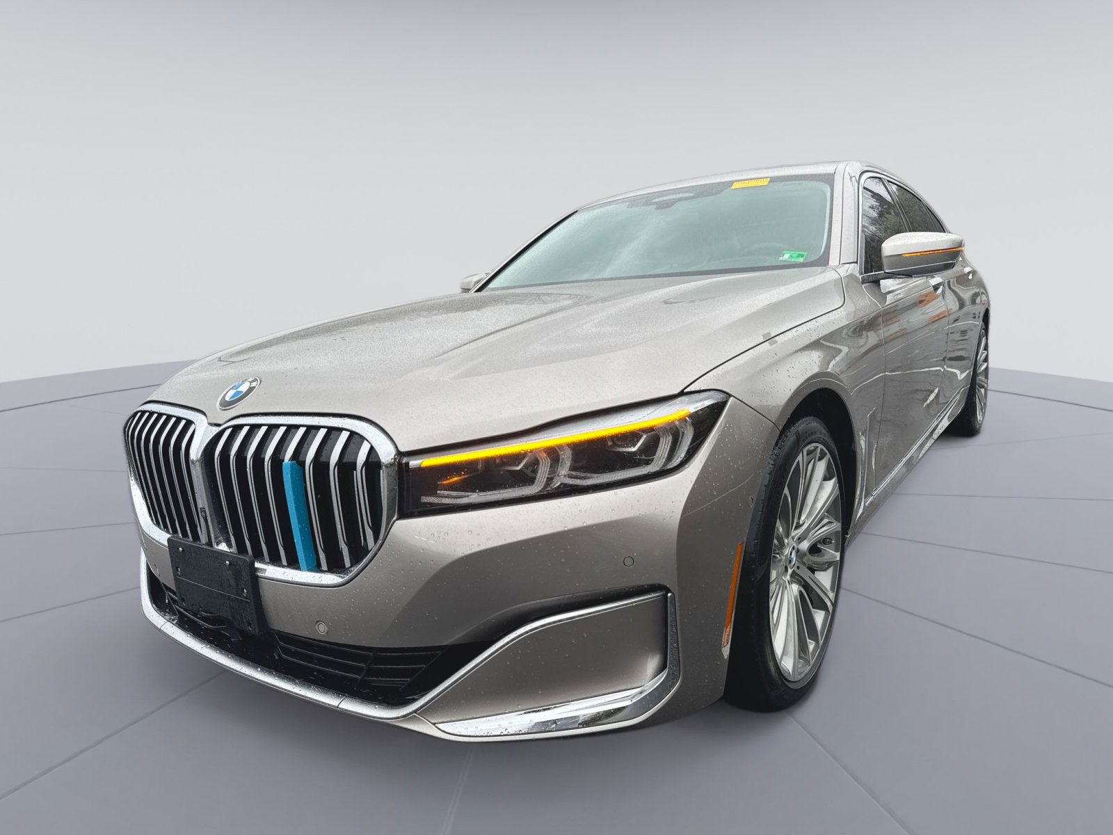 Used 2021 BMW 750i xDrive w/ Executive Package image 5