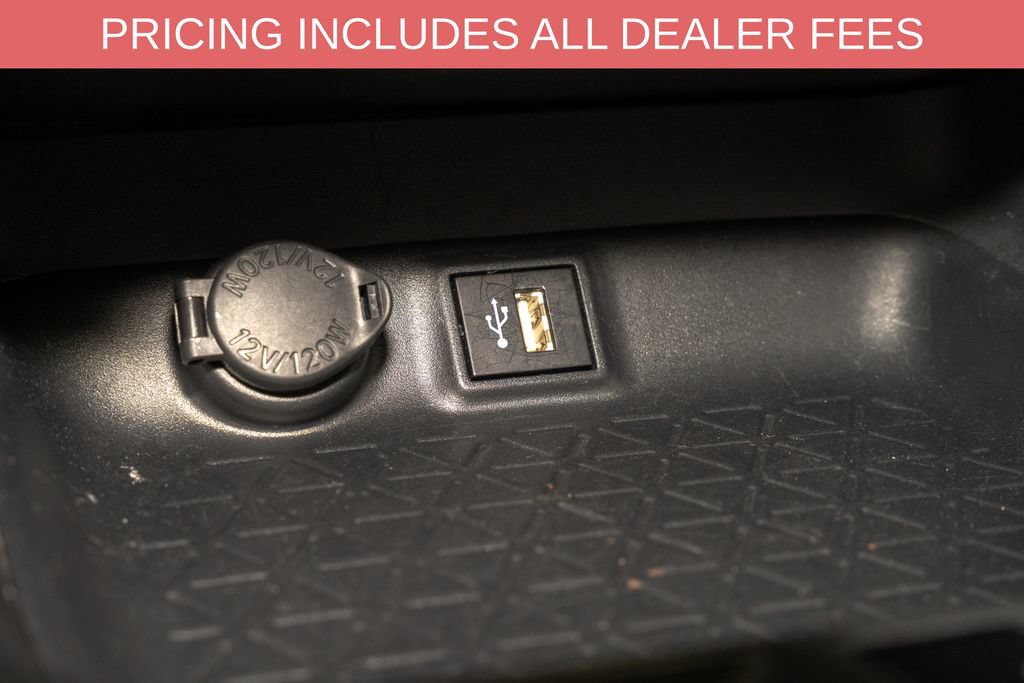 Certified 2025 Toyota RAV4 LE AWD/4WD image 13
