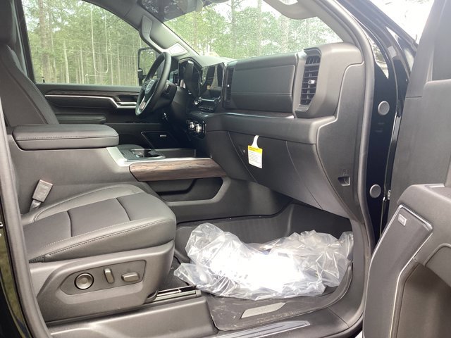 New 2026 GMC Sierra 2500 SLT w/ SLT Premium Package image 24