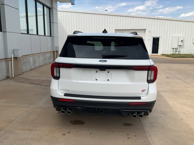 Used 2025 Ford Explorer ST AWD/4WD image 38