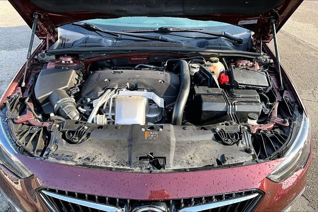 Used 2019 Buick Regal Essence w/ Driver Confidence Package I AWD/4WD image 10