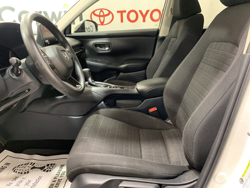 Used 2025 Honda HR-V LX image 24