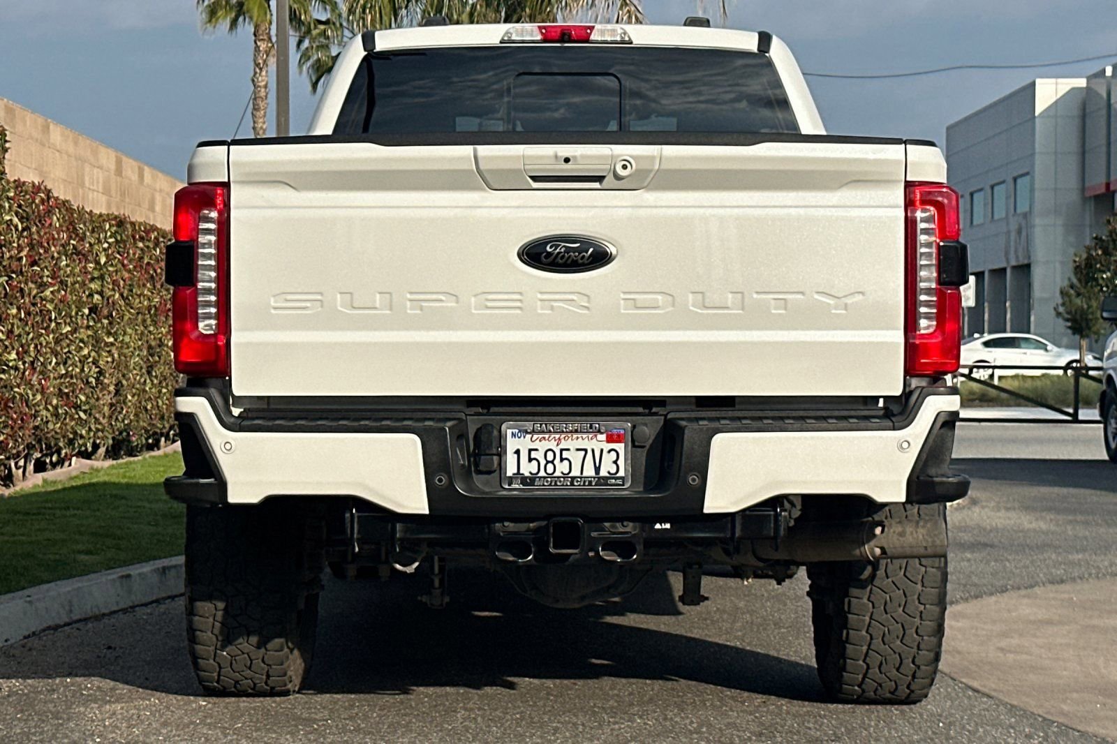 Used 2023 Ford F250 Lariat w/ Lariat Ultimate Package image 5