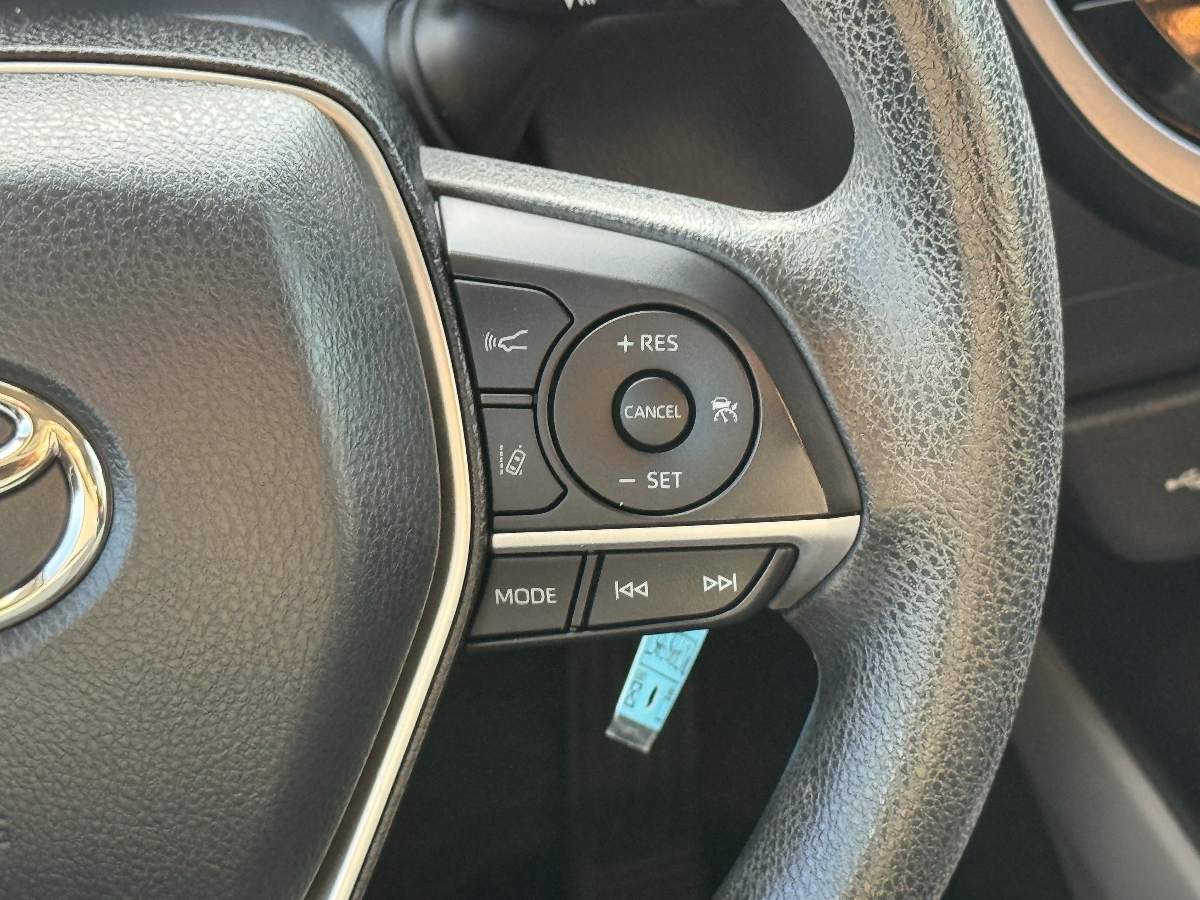 Used 2023 Toyota Camry LE FWD image 14
