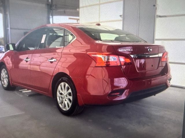 Used 2018 Nissan Sentra SV FWD image 12