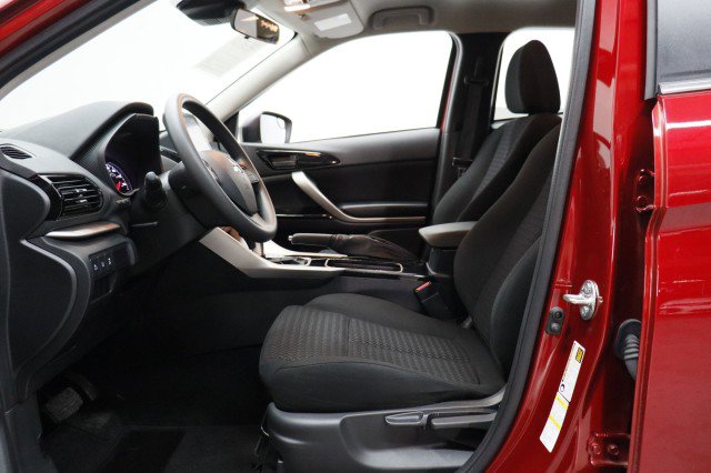 Used 2024 Mitsubishi Eclipse Cross LE AWD/4WD image 7