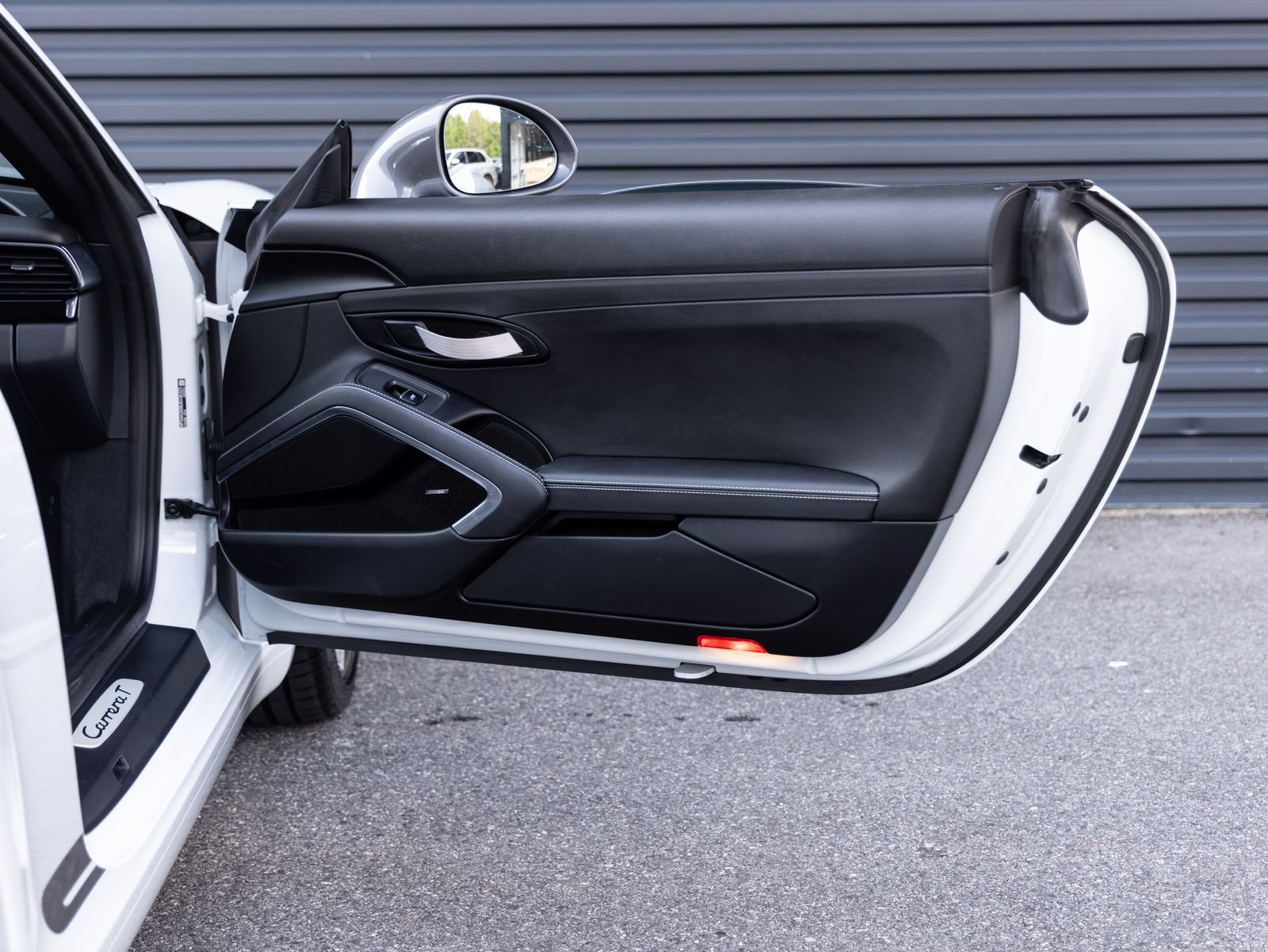 Certified 2018 Porsche 911 Carrera T RWD image 28