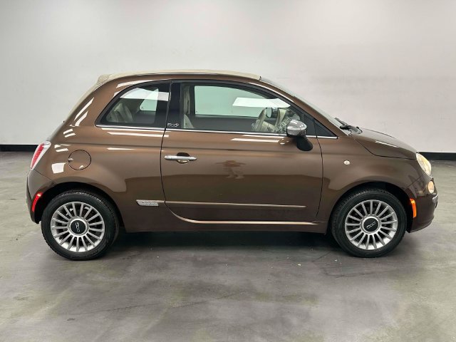 Used 2012 FIAT 500 Lounge w/ Luxury Leather Pkg FWD image 7