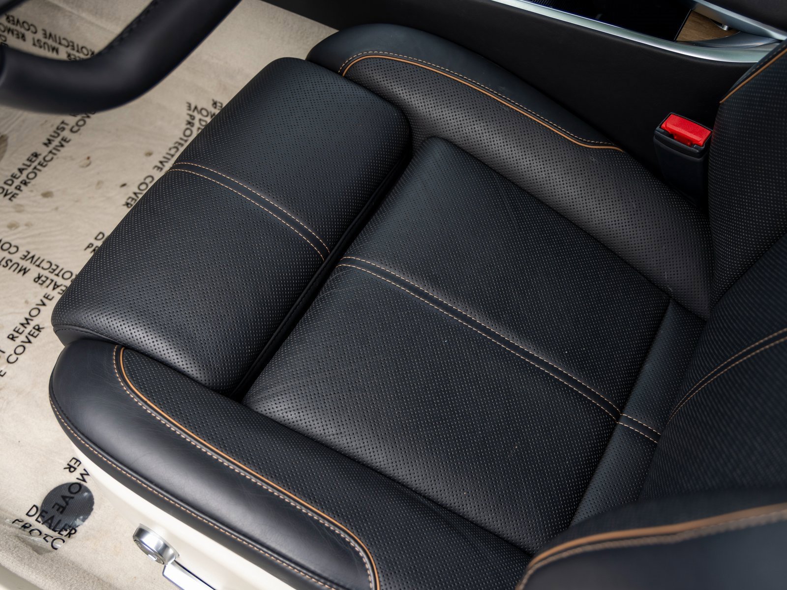 Used 2022 Lucid Air Grand Touring image 26