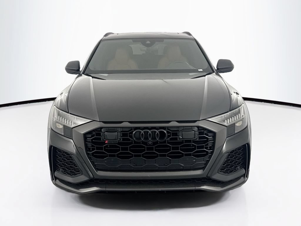 Used 2023 Audi RS Q8 AWD/4WD image 2