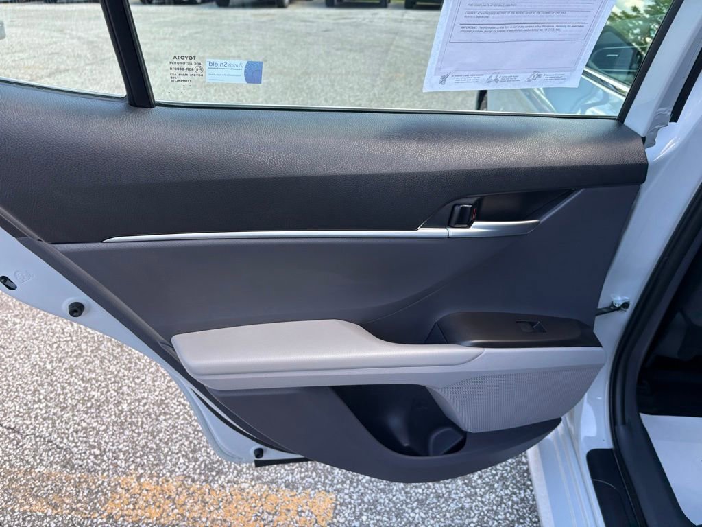 Certified 2023 Toyota Camry LE FWD image 15