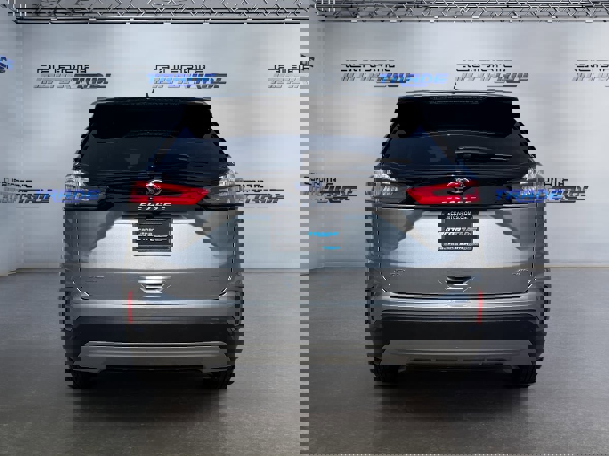 Used 2024 Ford Edge SEL image 6