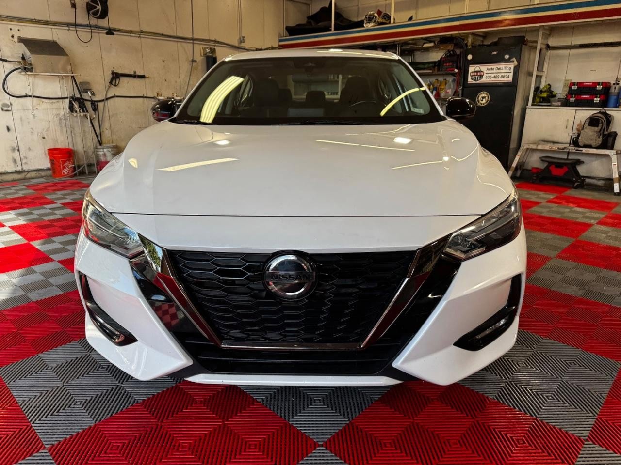 Used 2020 Nissan Sentra SR image 2