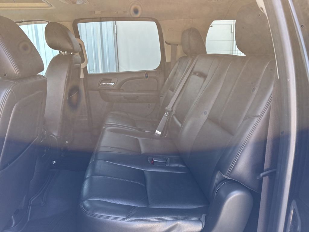 Used 2012 Chevrolet Suburban LT AWD/4WD image 28