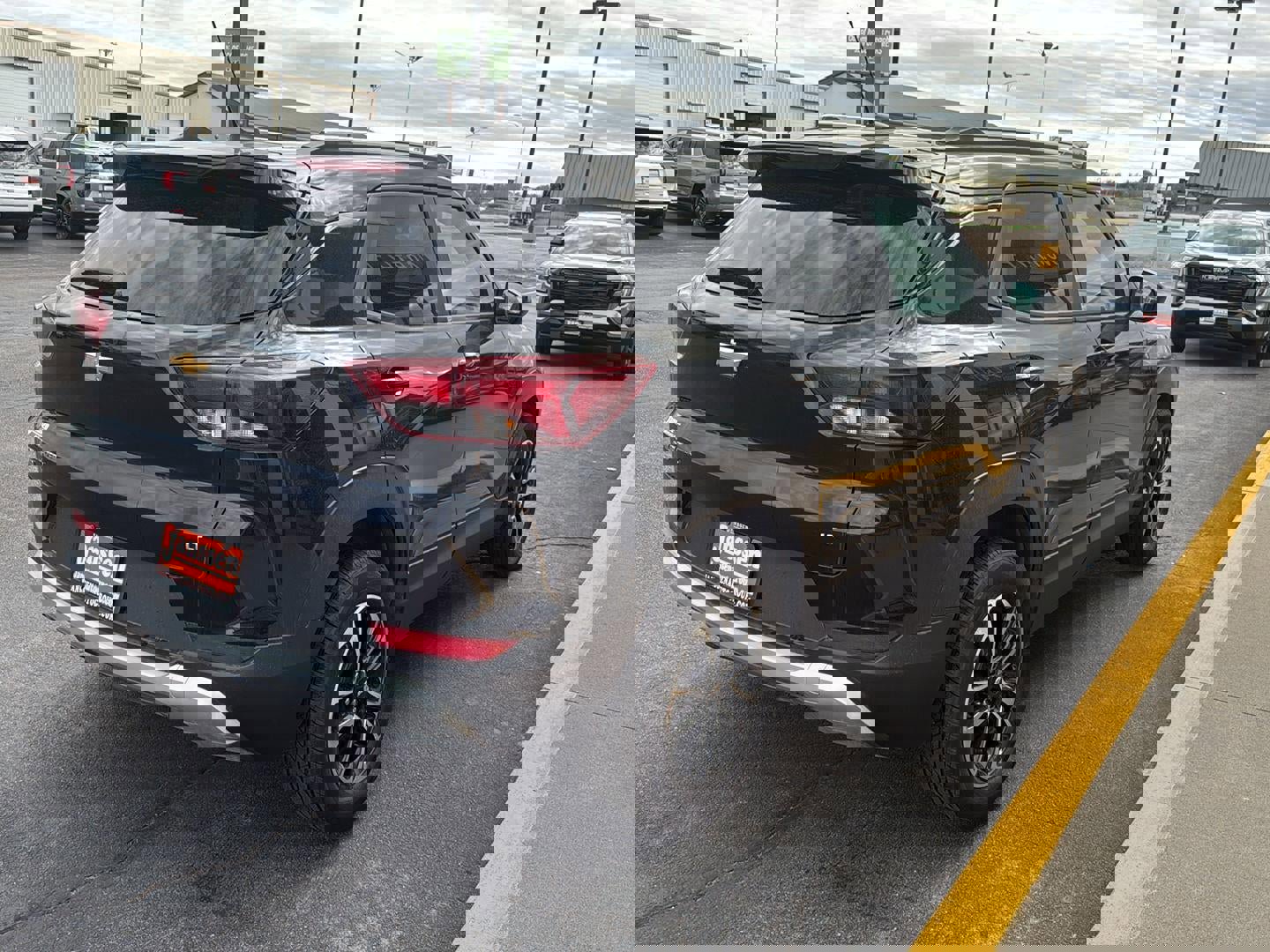 Used 2025 Chevrolet TrailBlazer LT image 5