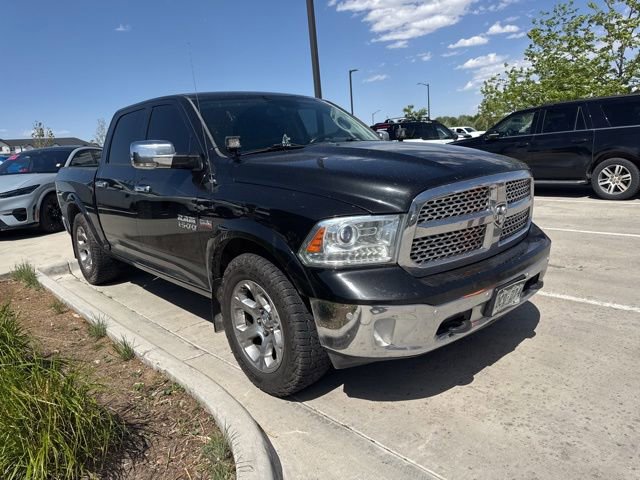 Used 2016 RAM 1500 Laramie w/ Convenience Group AWD/4WD image 5