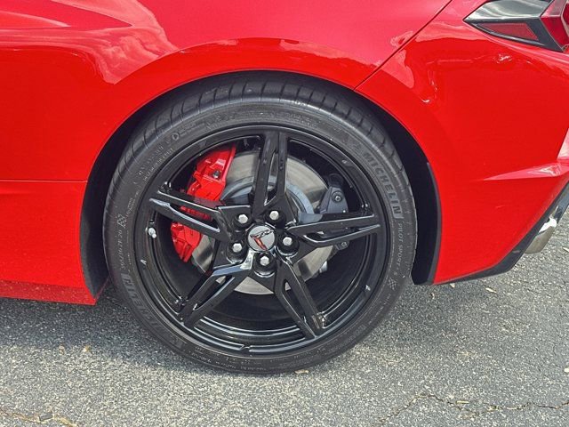 Used 2024 Chevrolet Corvette Stingray Preferred Cpe w/ Z51 Performance Package RWD image 20