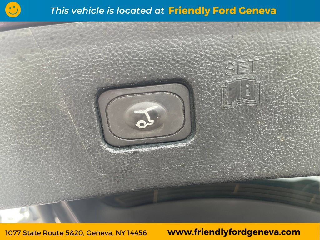 Used 2020 Ford Edge SEL w/ Convenience Package AWD/4WD image 11