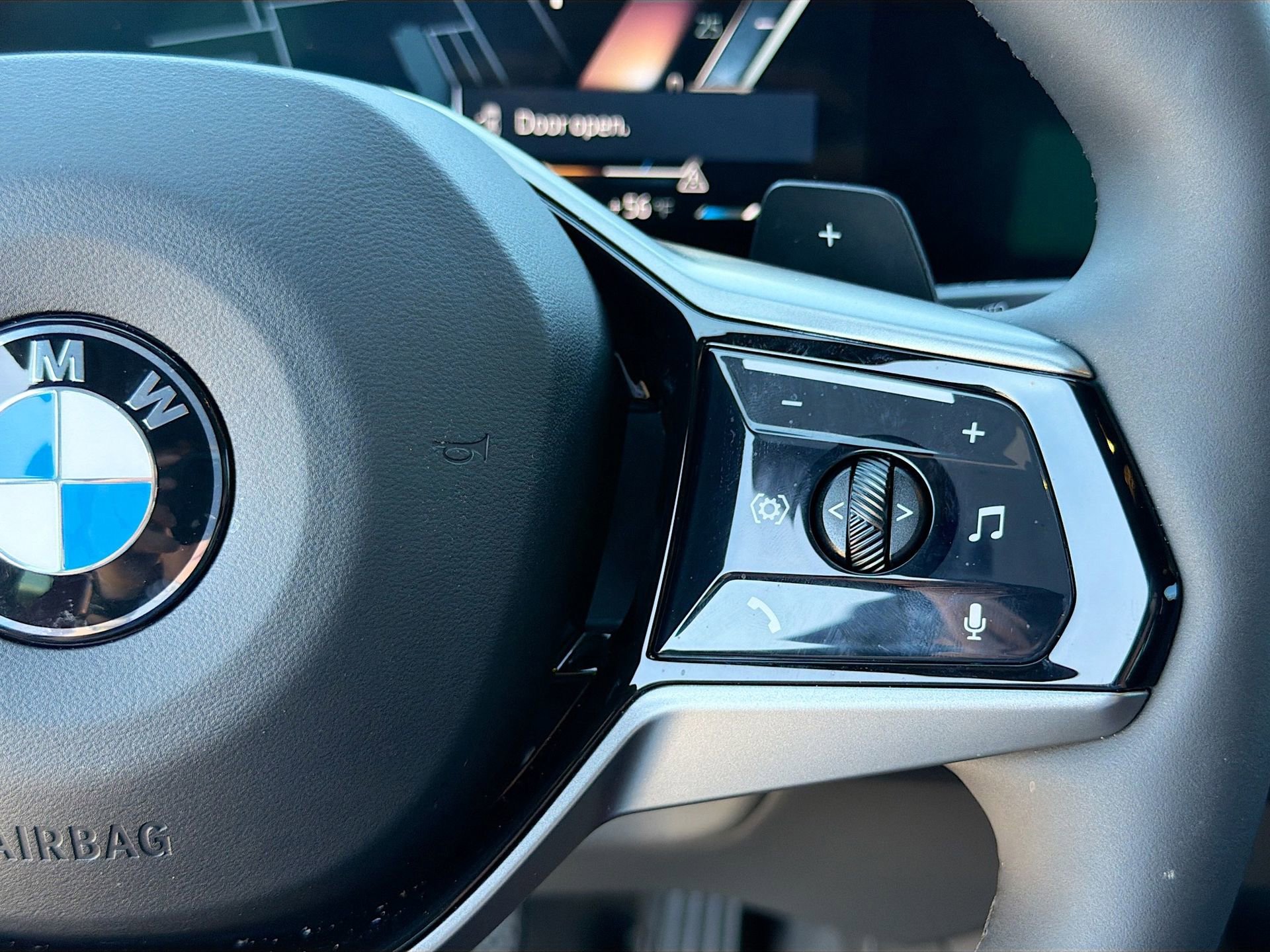 Used 2026 BMW 530i w/ Premium Package image 41