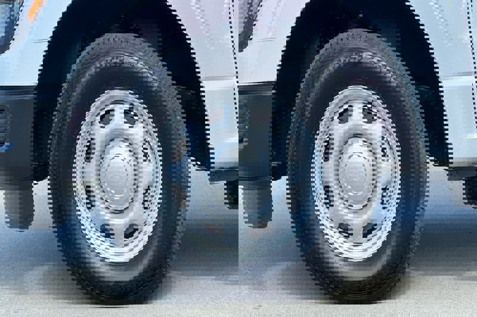 Used 2024 Ford F150 XL RWD image 23