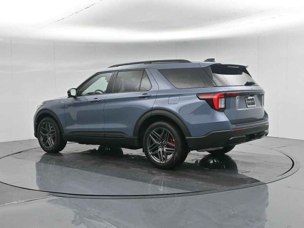 New 2026 Ford Explorer ST-Line w/ ST-Line Street Pack RWD image 6