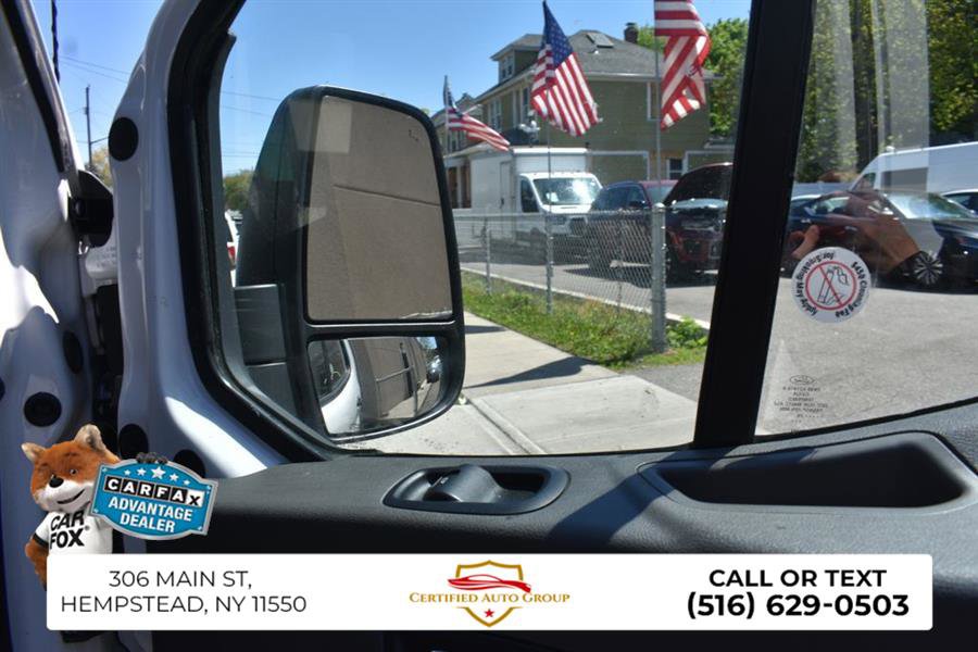 Used 2024 Ford Transit 350 XLT RWD image 24