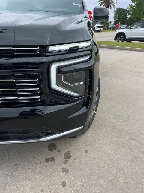 New 2026 Chevrolet Suburban High Country RWD image 15