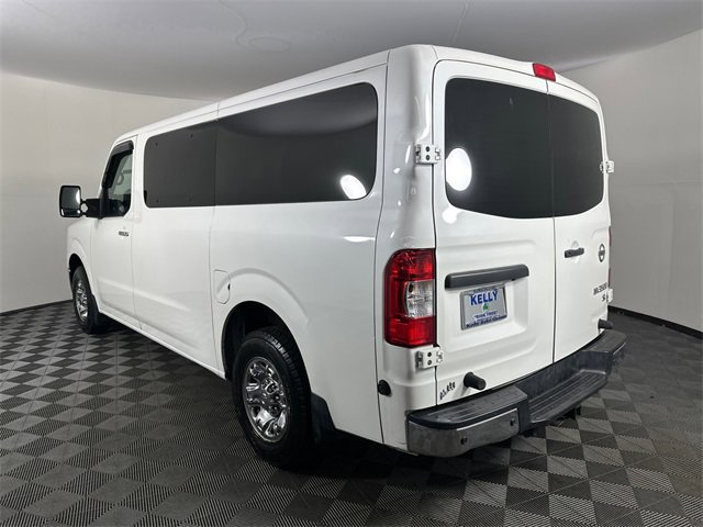 Used 2019 Nissan NV 3500 SL image 4