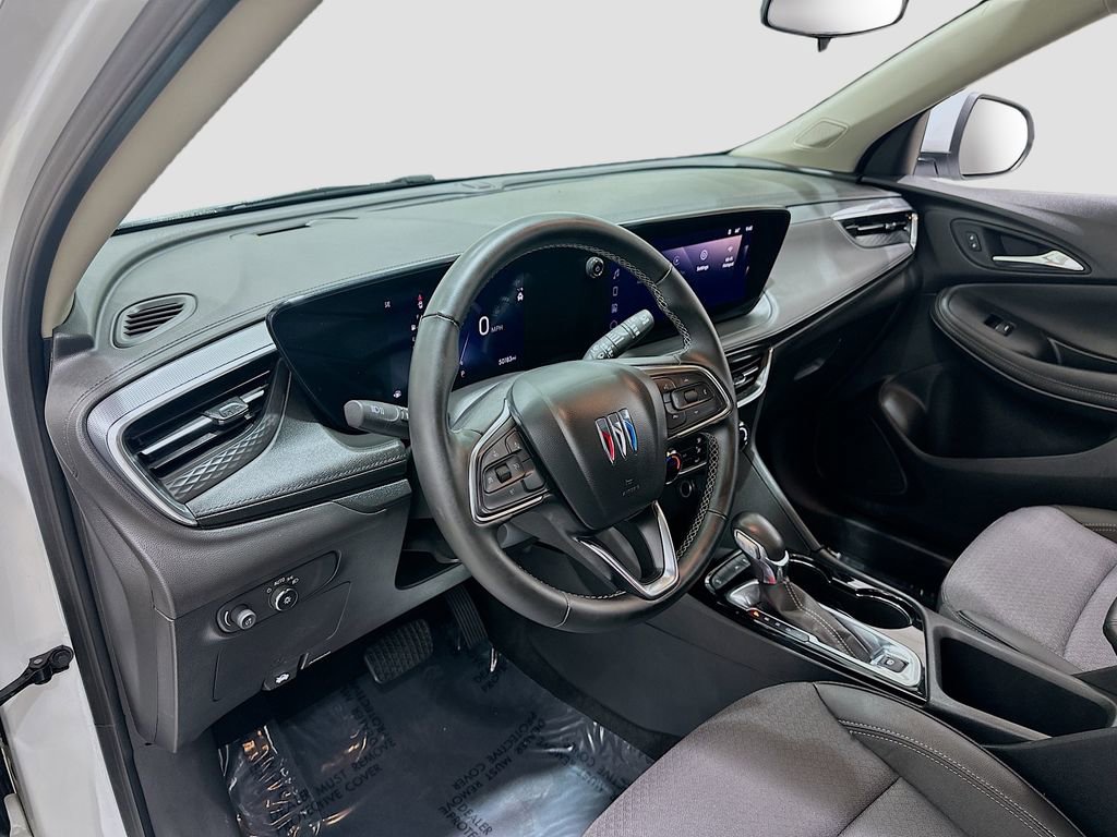 Used 2024 Buick Encore GX Preferred image 9
