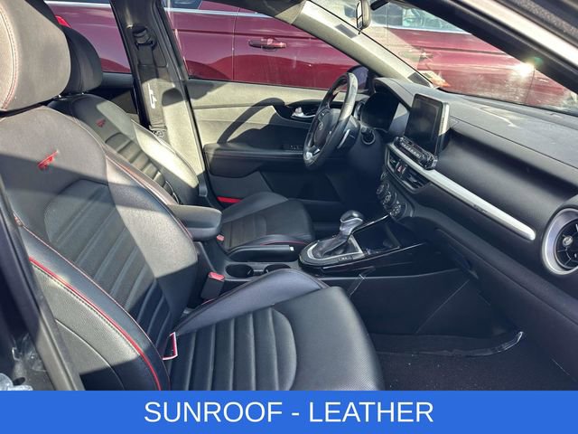 Used 2021 Kia Forte GT w/ GT2 Package image 2