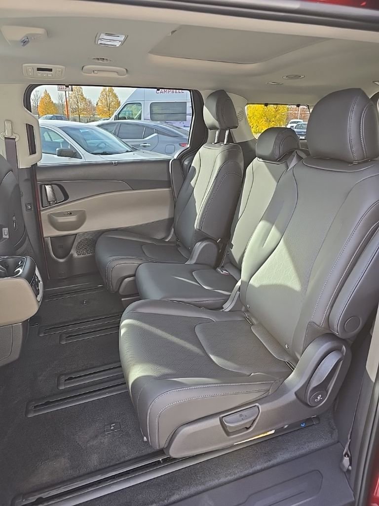 New 2026 Kia Carnival SX image 14